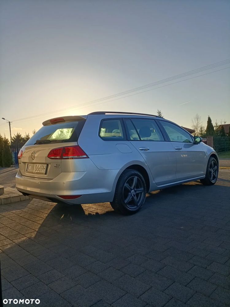 Volkswagen Golf 1.2 TSI BlueMotion Technology Comfortline - 3