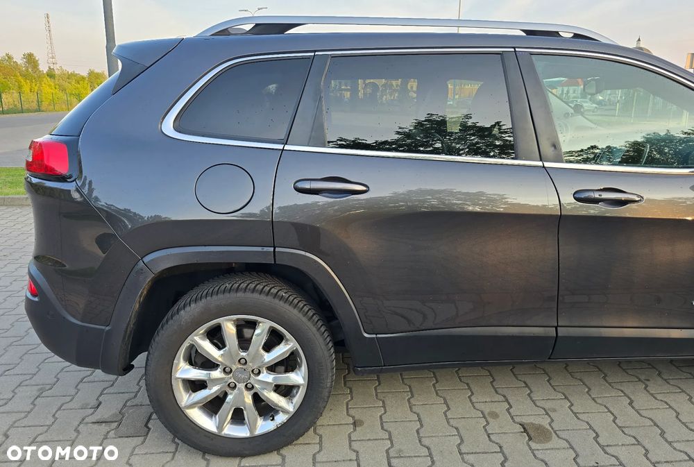 Jeep Cherokee 3.2 V6 Pentastar Active Drive I Automatik Limited - 30