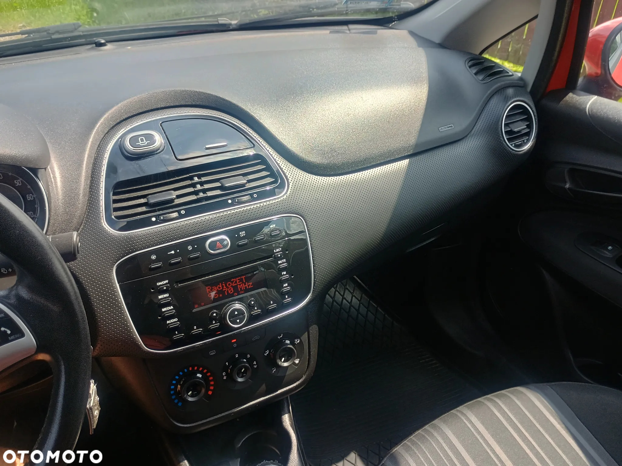 Fiat Punto Evo 1.4 8V Dynamic - 25