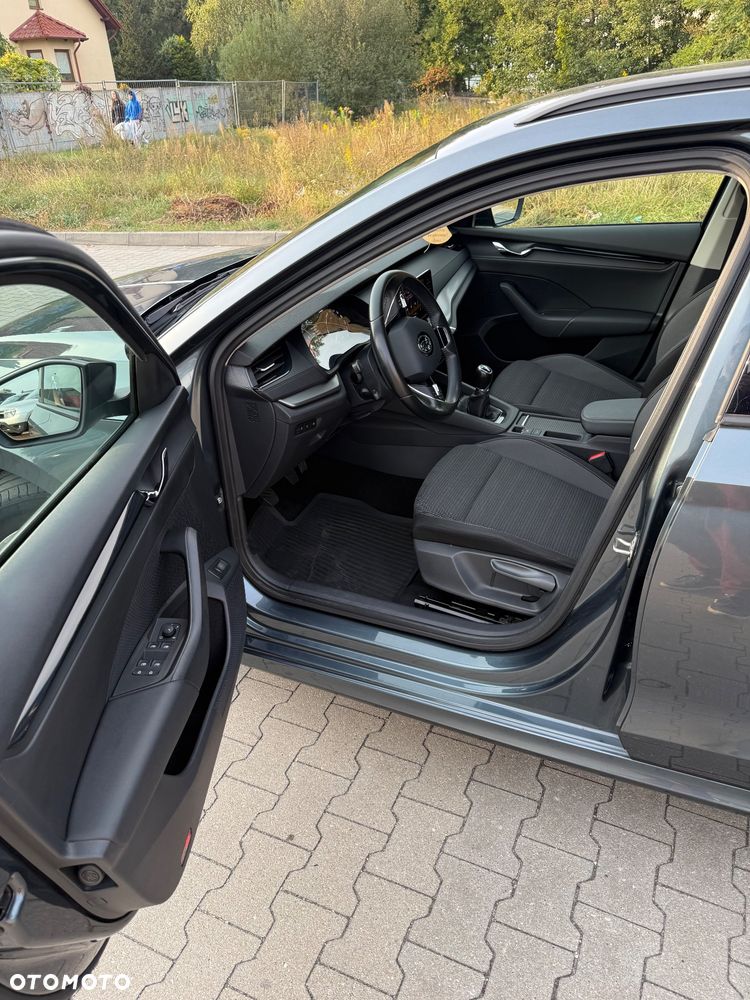 Skoda Octavia - 10