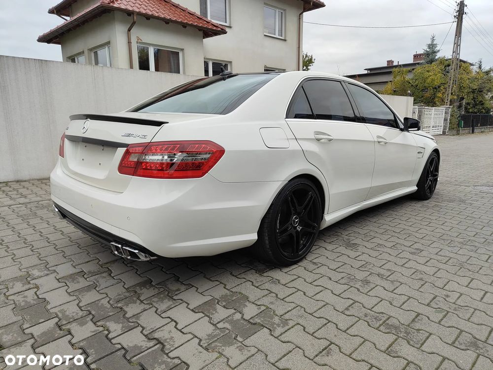 Mercedes-Benz Klasa E - 4