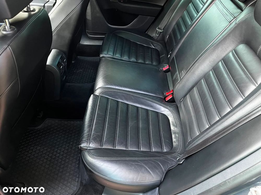 Volkswagen Passat 2.0 TDI Comfortline DSG - 22