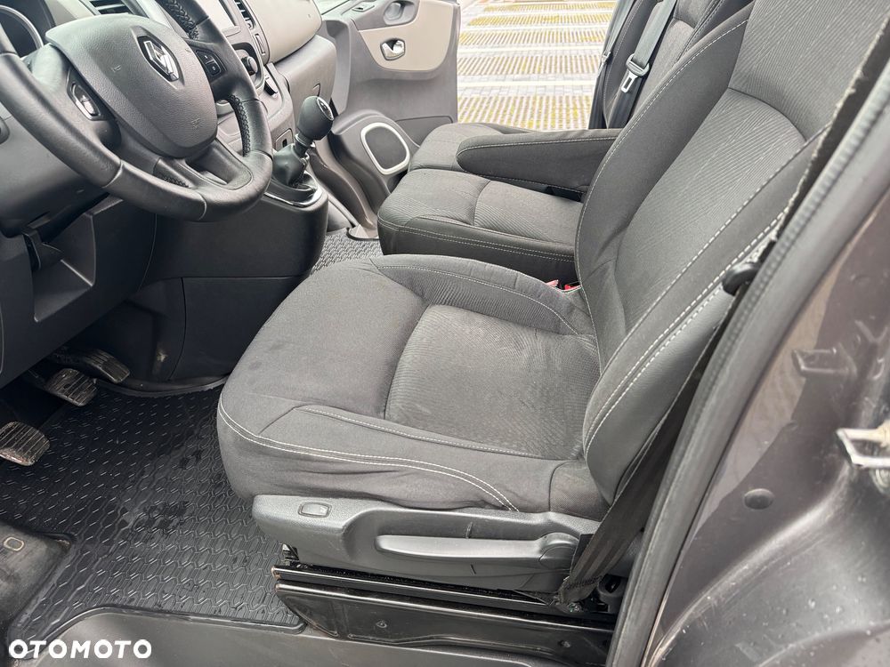 Renault Trafic - 14