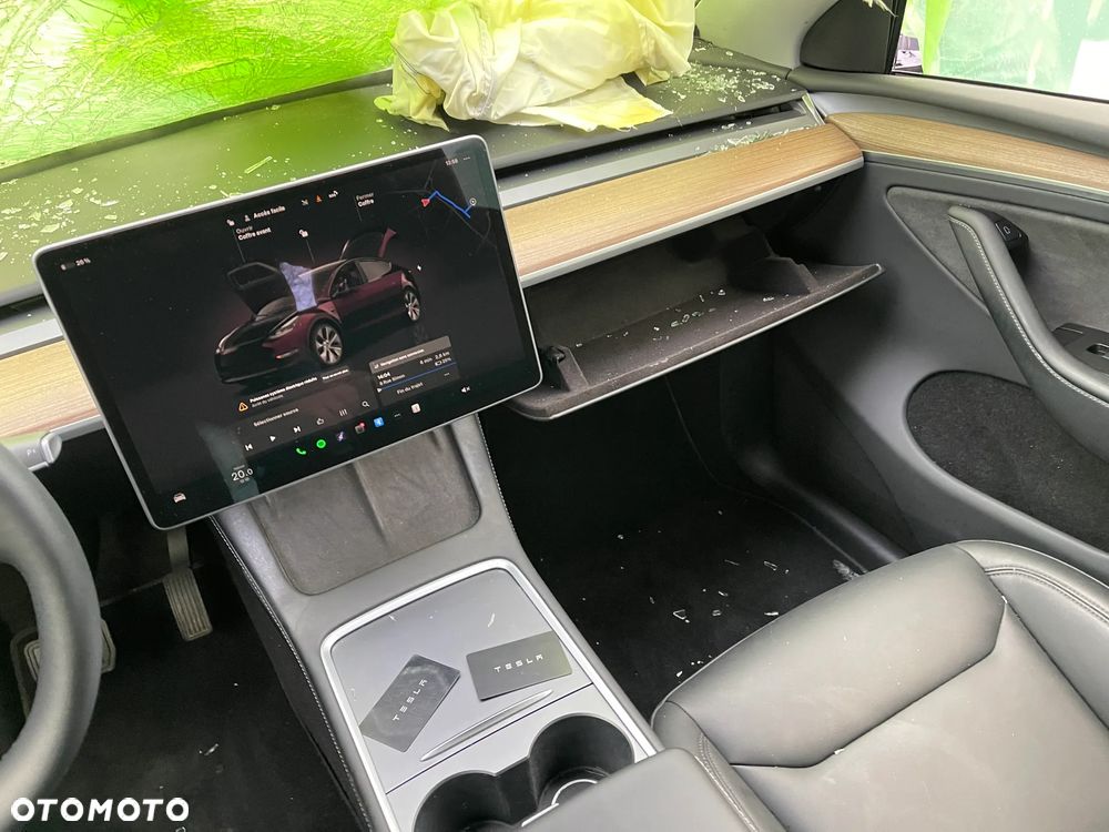 Tesla Y Long Range Dual Motor AWD - 10