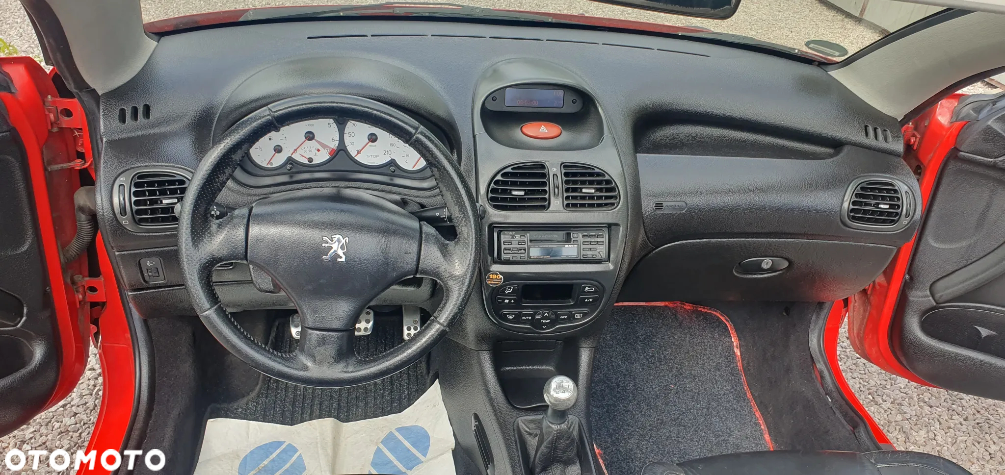 Peugeot 206 CC 1.6 - 12