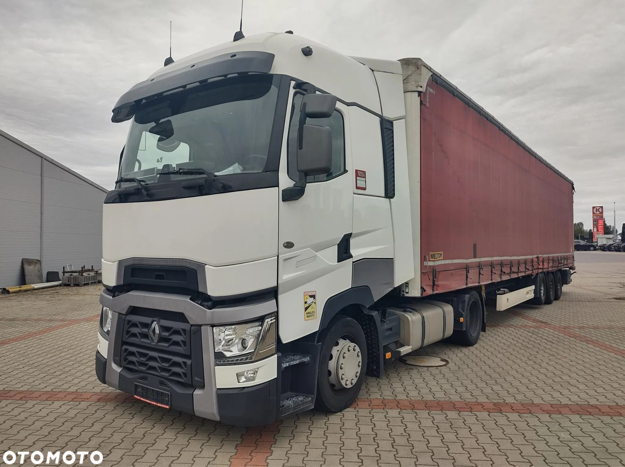 Renault TH480 - 1