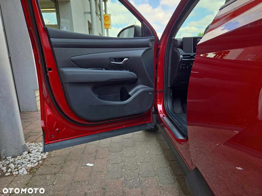 Hyundai Tucson 1.6 T-GDi HEV Executive 2WD - 10