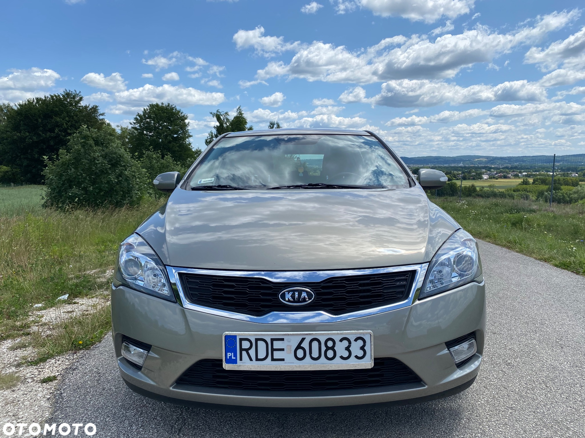 Kia Ceed - 4