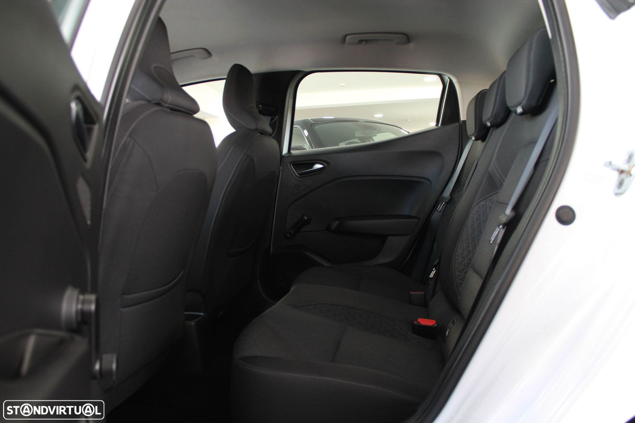 Renault Clio 1.5 Blue dCi Intens - 12