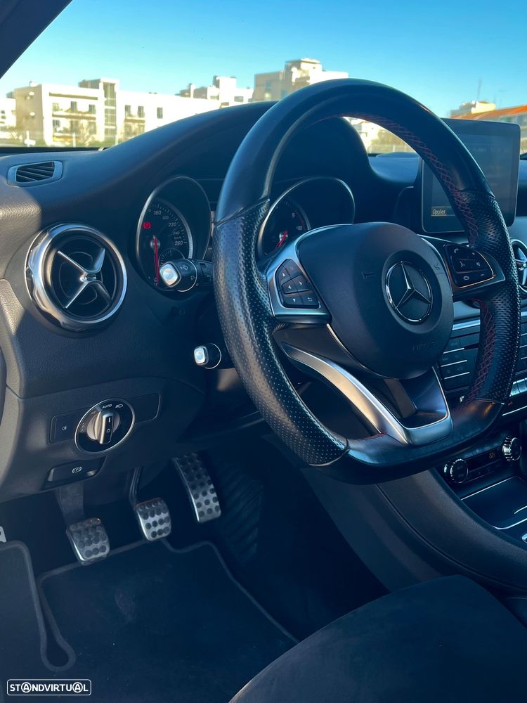 Mercedes-Benz GLA 180 d AMG Line - 7