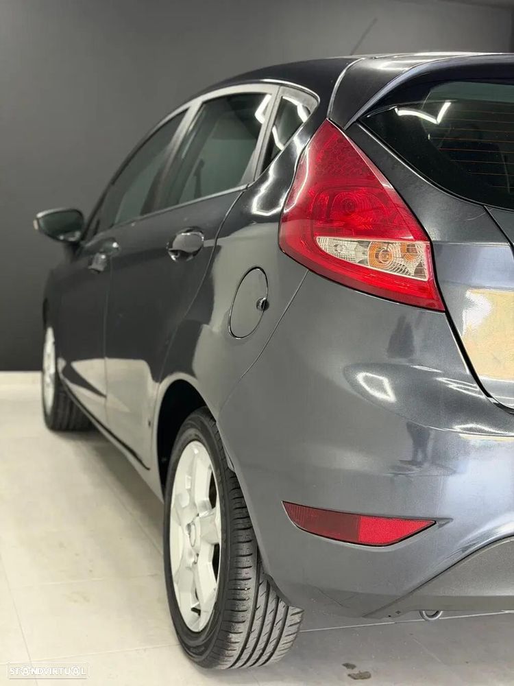 Ford Fiesta 1.25 Trend - 9