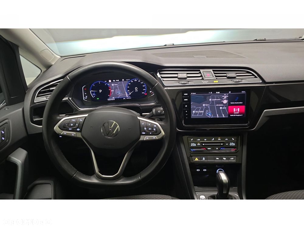 Volkswagen Touran - 20
