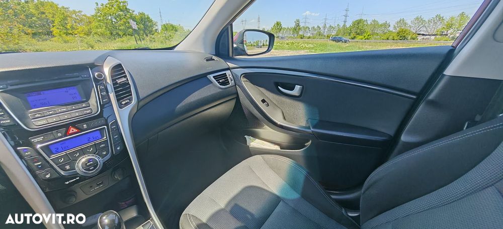 Hyundai i30 1.6 GDI 7DCT 5DR Highway - 9