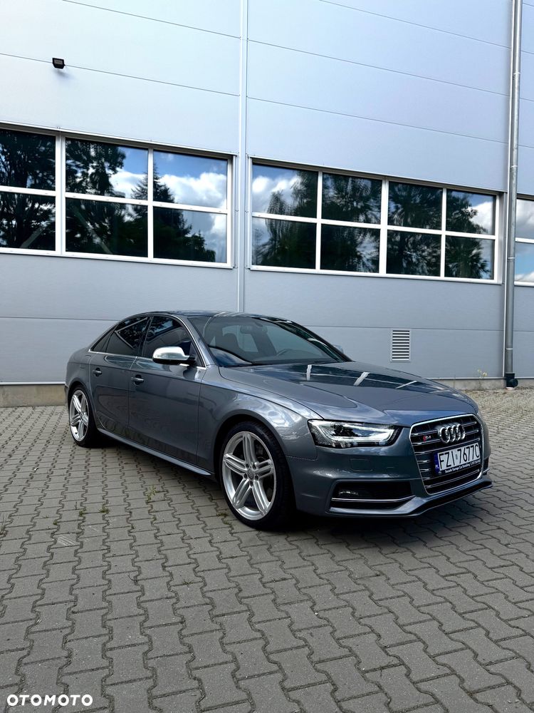 Audi S4 Limousine - 4