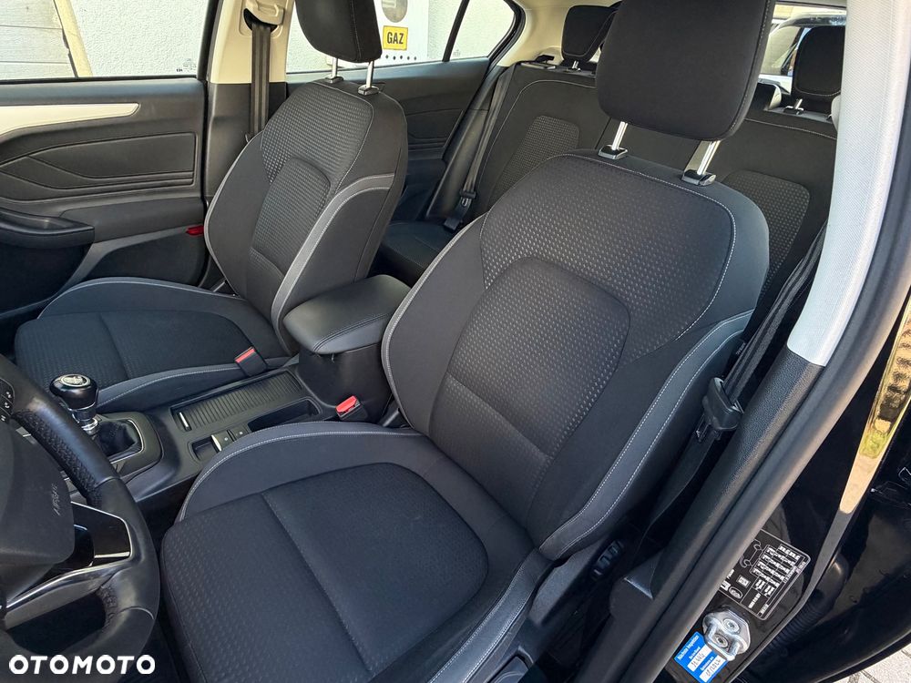 Ford Focus 1.0 EcoBoost Start-Stopp-System COOL&CONNECT DESIGN - 23