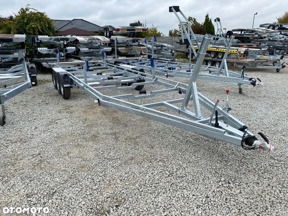 Boro Przyczepa pod ŁÓDŹ! 8,20M! - 1