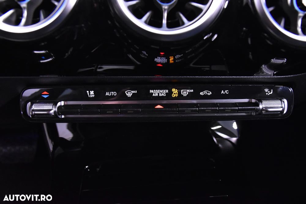 Mercedes-Benz A 200 d Sedan 8G-DCT - 18