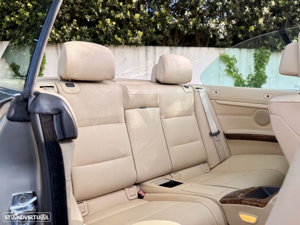 BMW 320 d Cabrio Auto - 20