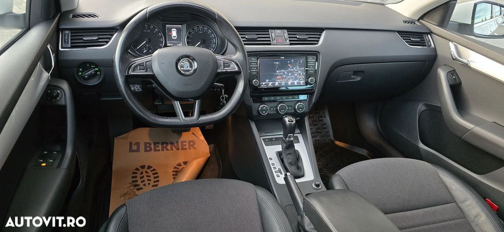 Skoda Octavia 2.0 TDI Green tec DSG Elegance - 7