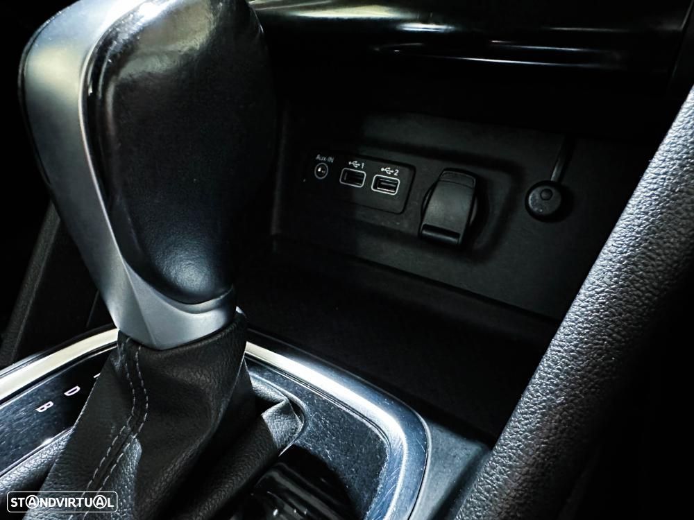 Renault Mégane 1.6 Plug-In Limited - 39