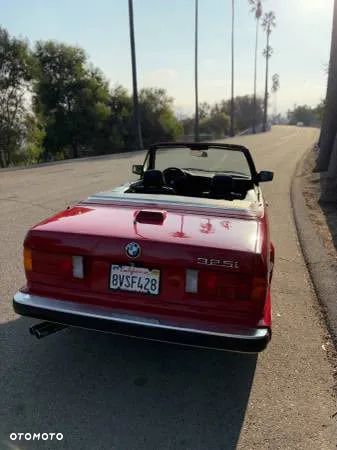 BMW Seria 3 325i - 7