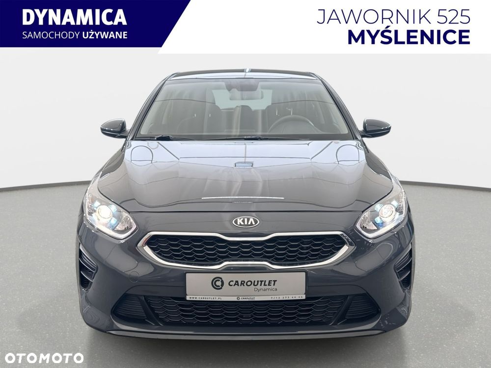 Kia Ceed - 4