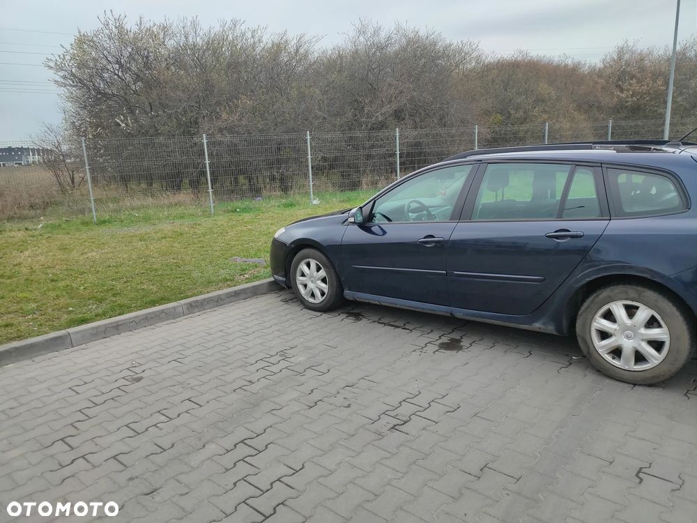 Renault Laguna 2.0 DCi Authentique - 10