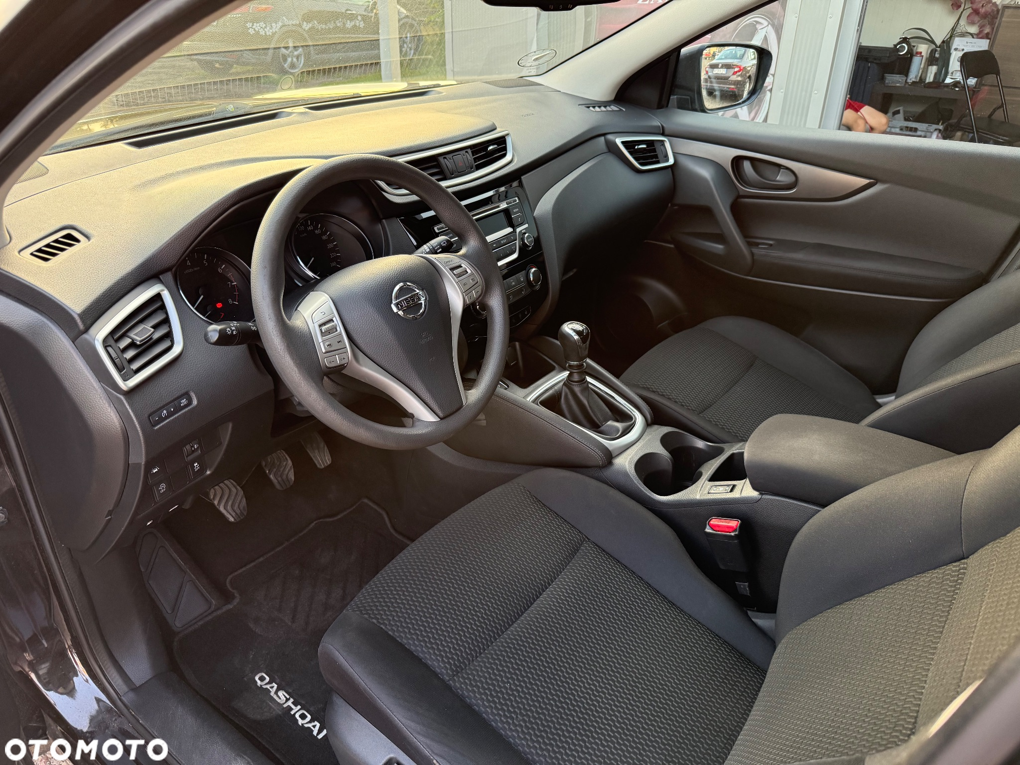 Nissan Qashqai - 16
