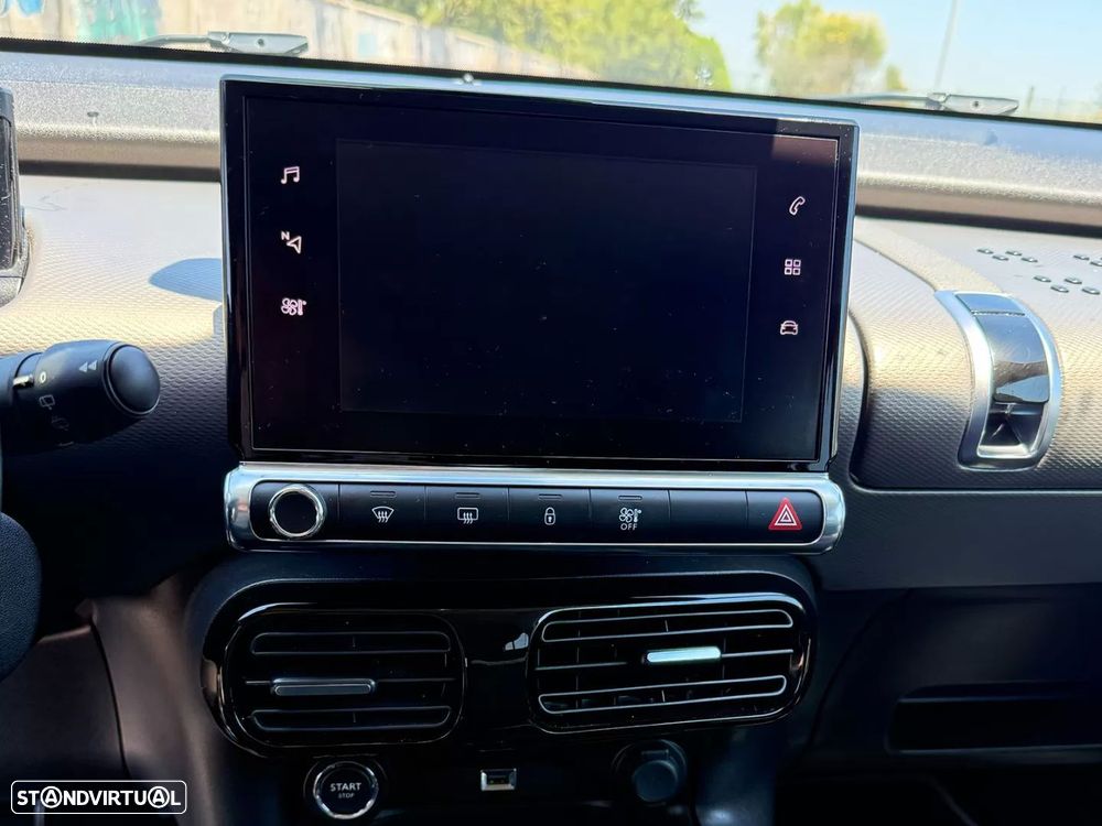Citroën C4 Cactus 1.2 PureTech Shine EAT6 - 8