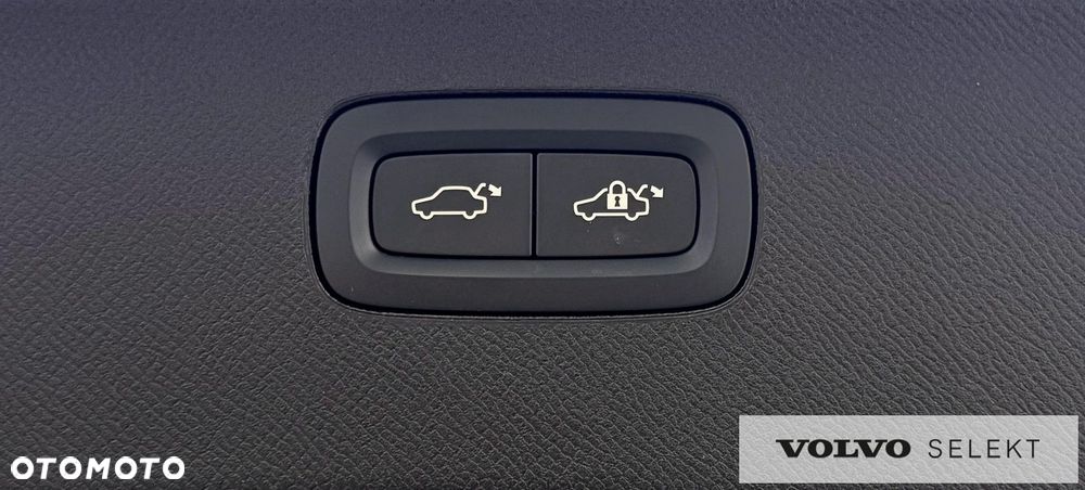 Volvo XC 90 - 32