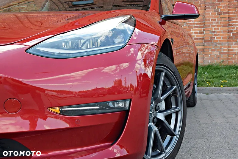 Tesla Model 3 Langstreckenbatterie Allradantrieb Dual Motor - 4