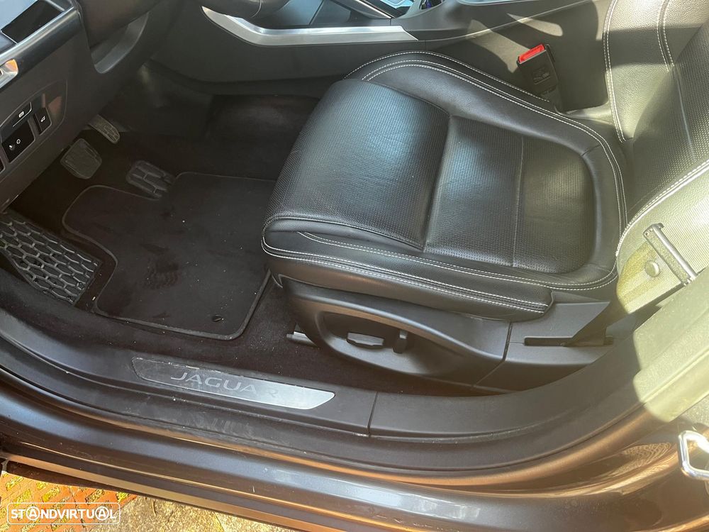 Jaguar I-Pace EV400 AWD SE - 3