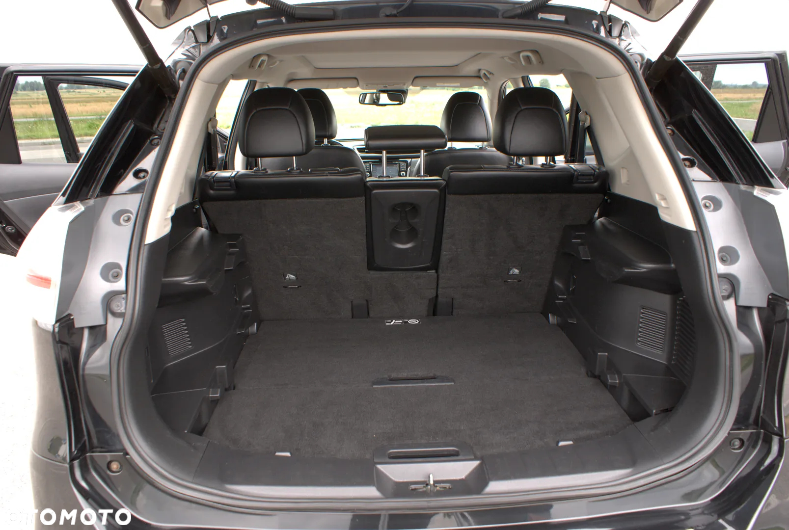 Nissan X-Trail 1.6 DCi Tekna 2WD - 21