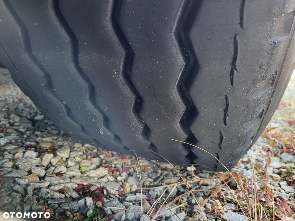 Krone Standard, Oś Podnoszona, Cert. XL - 9