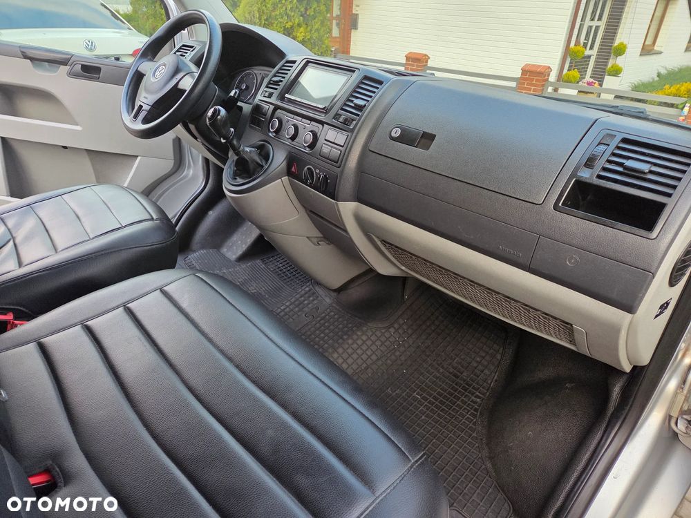 Volkswagen Transporter - 11