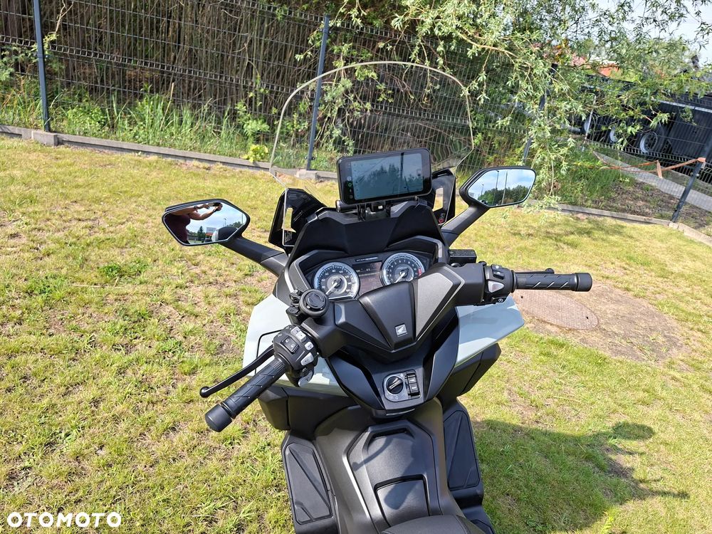 Honda NSS - 4