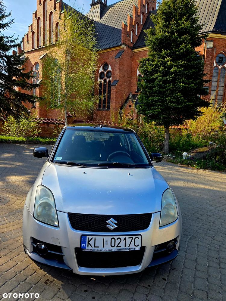 Suzuki Swift 1.3 GC - 2