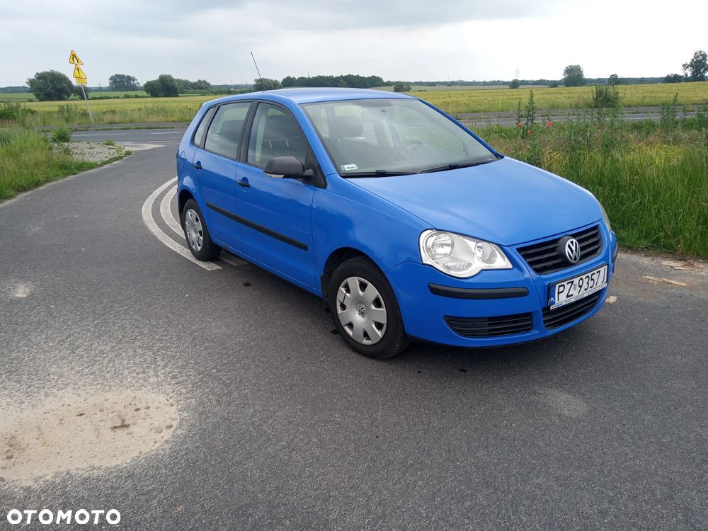 Volkswagen Polo - 2