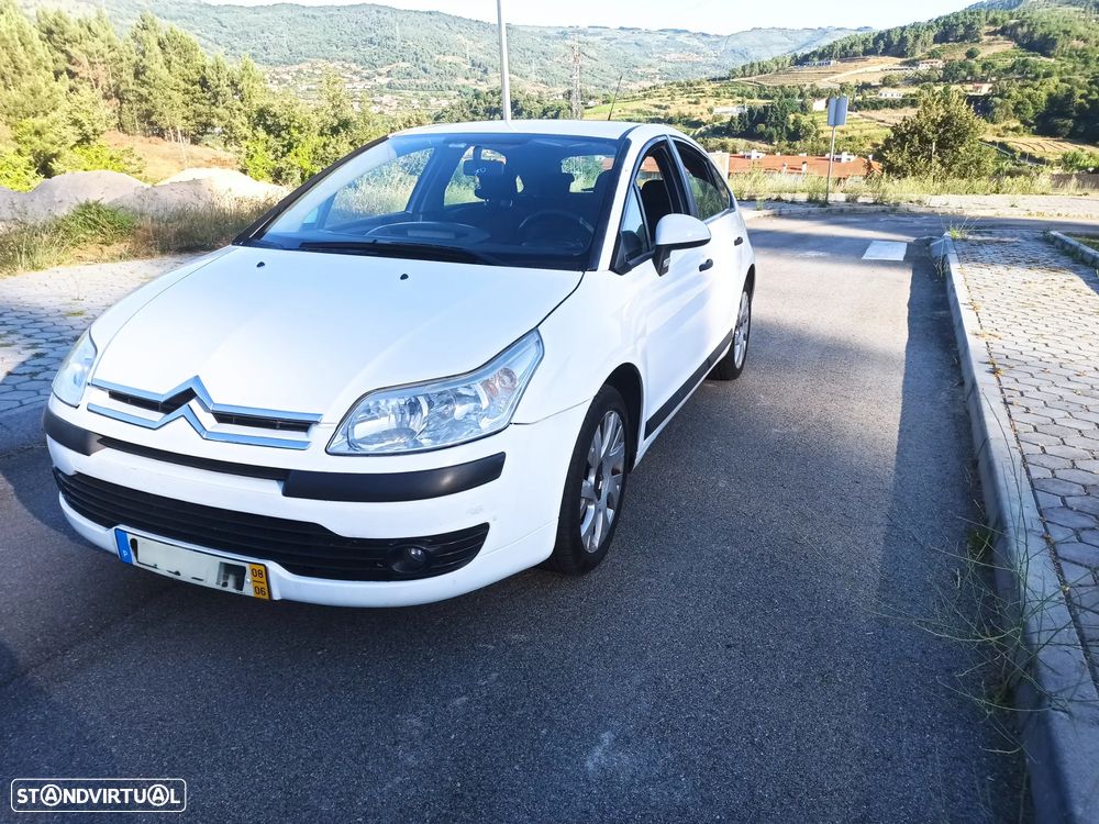 Citroën C4 1.6 HDi 110 Exclusive - 2