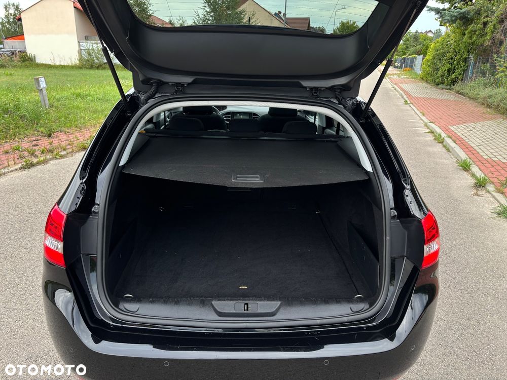 Peugeot 308 - 23