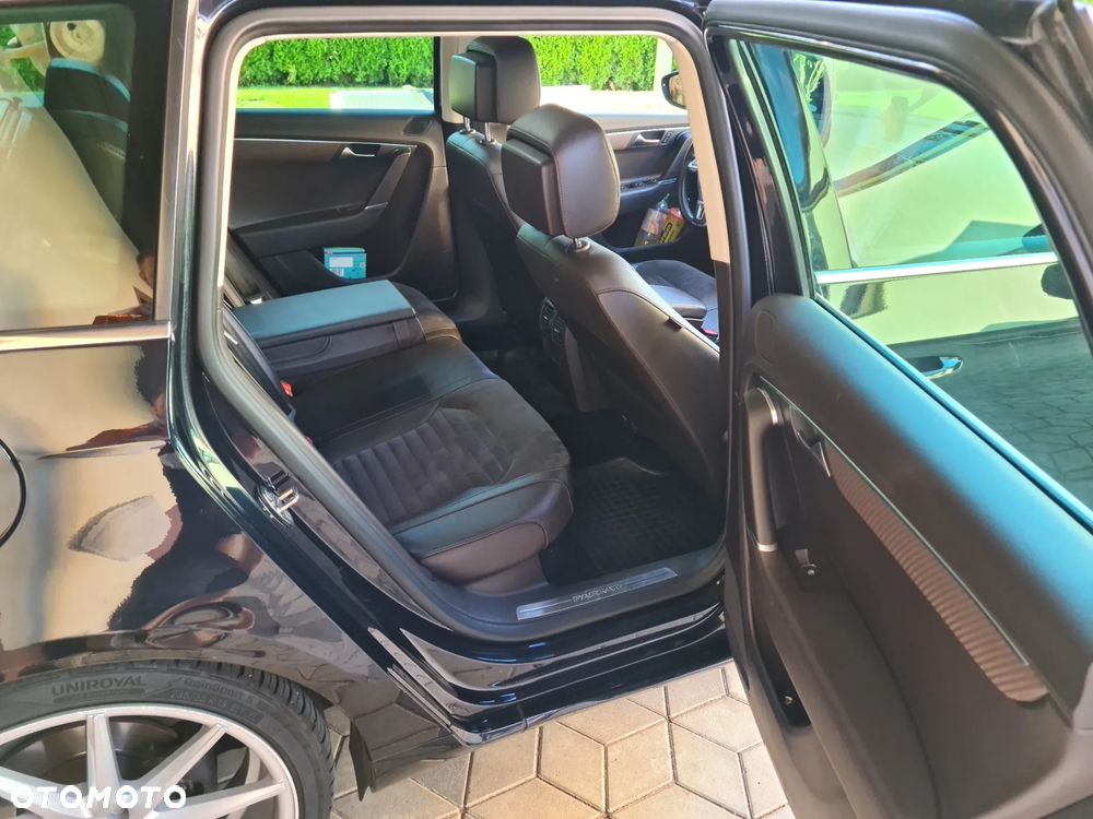 Volkswagen Passat 2.0 TDI Comfortline - 11
