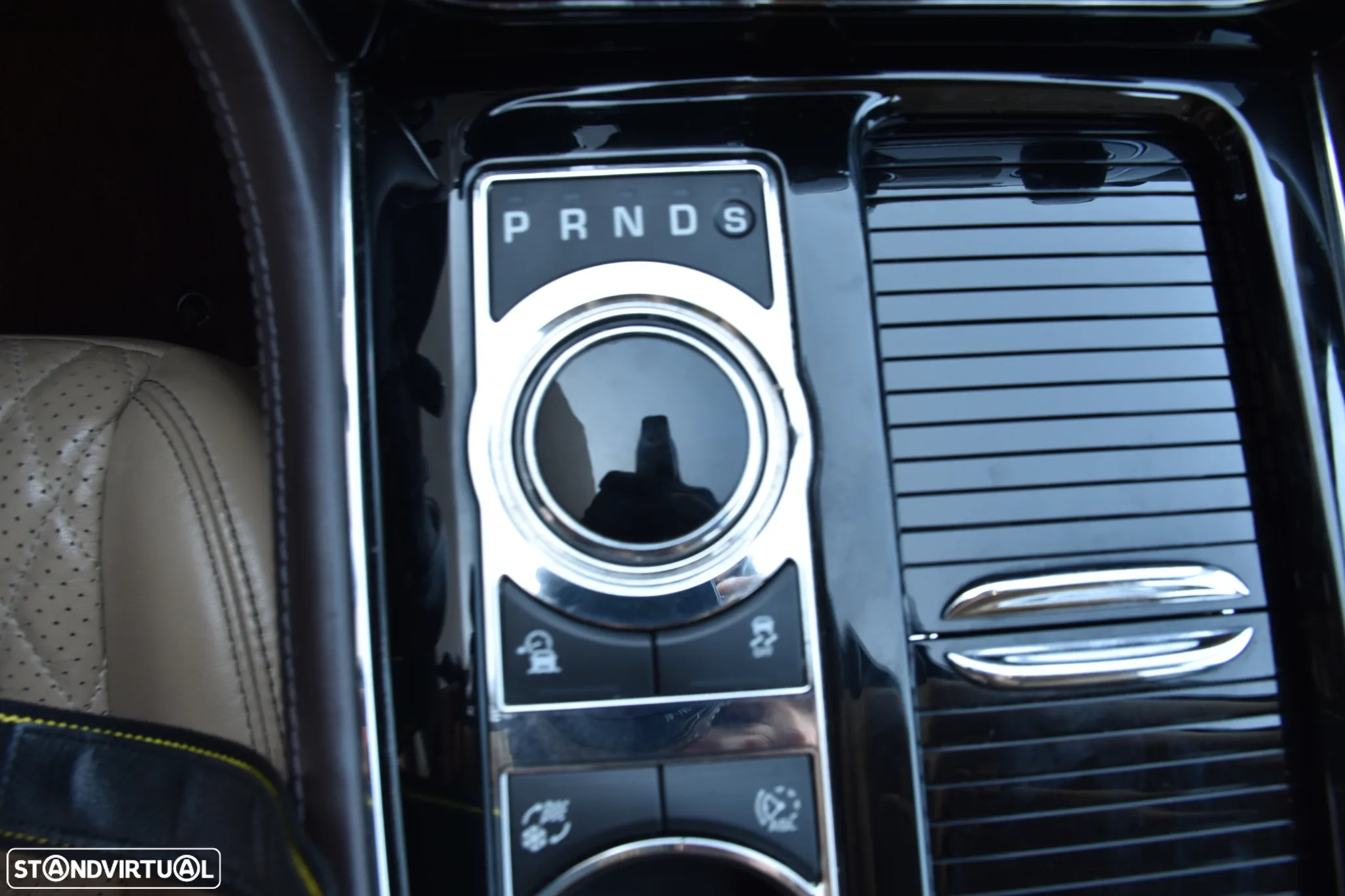 Jaguar XJ 3.0 D V6 Portfolio - 12