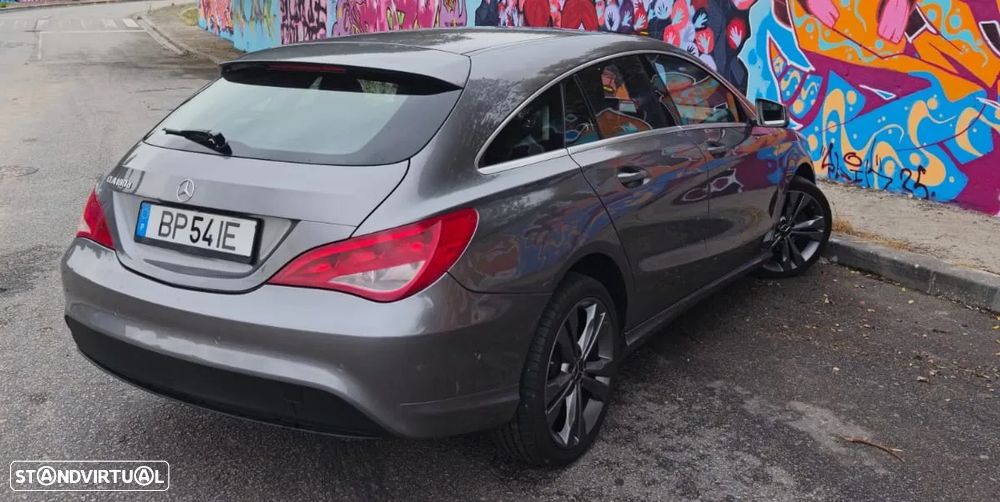 Mercedes-Benz CLA 180 d Shooting Brake - 5