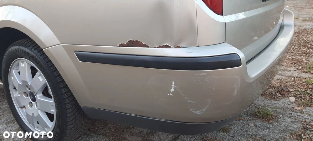 Ford Mondeo 2.0 Trend - 8