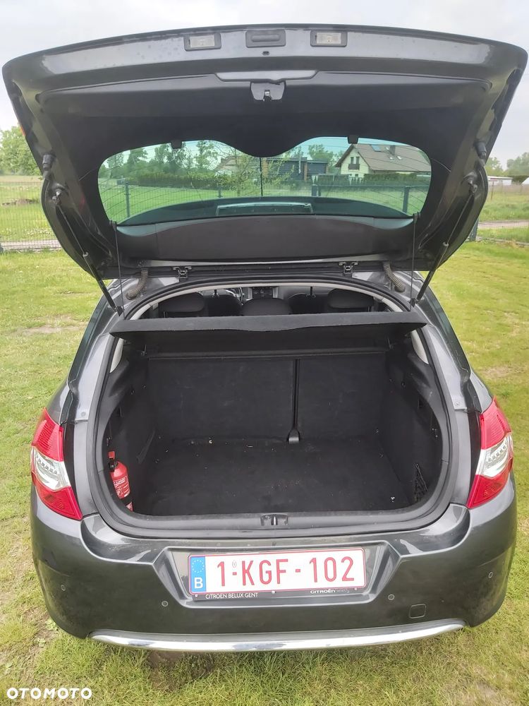 Citroën C4 e-HDi 115 ETG6 Exclusive - 12