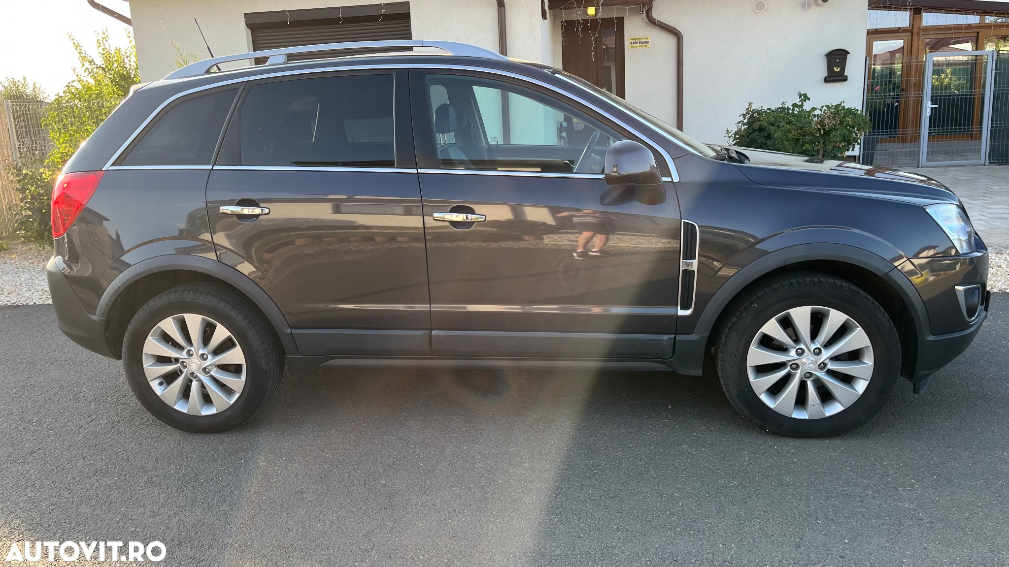 Opel Antara 2.2 ECOTEC AWD Start/Stop Cosmo - 9