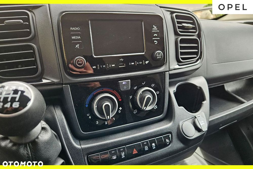 Opel Movano Heavy L4H2 2.2 140KM - 15