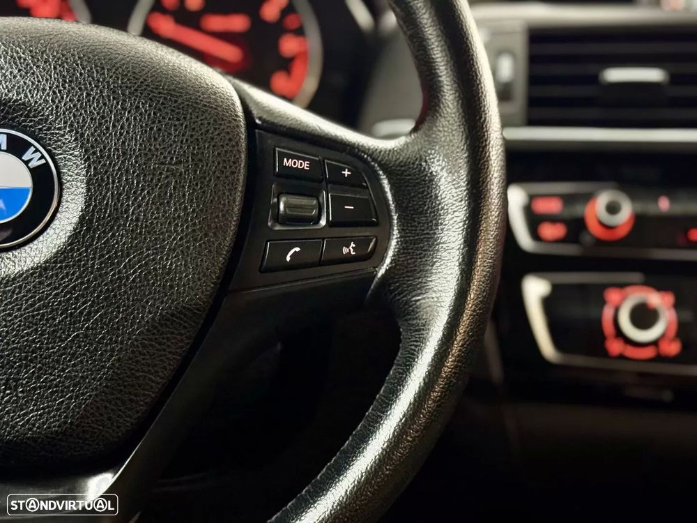 BMW 116 d Line Sport - 31