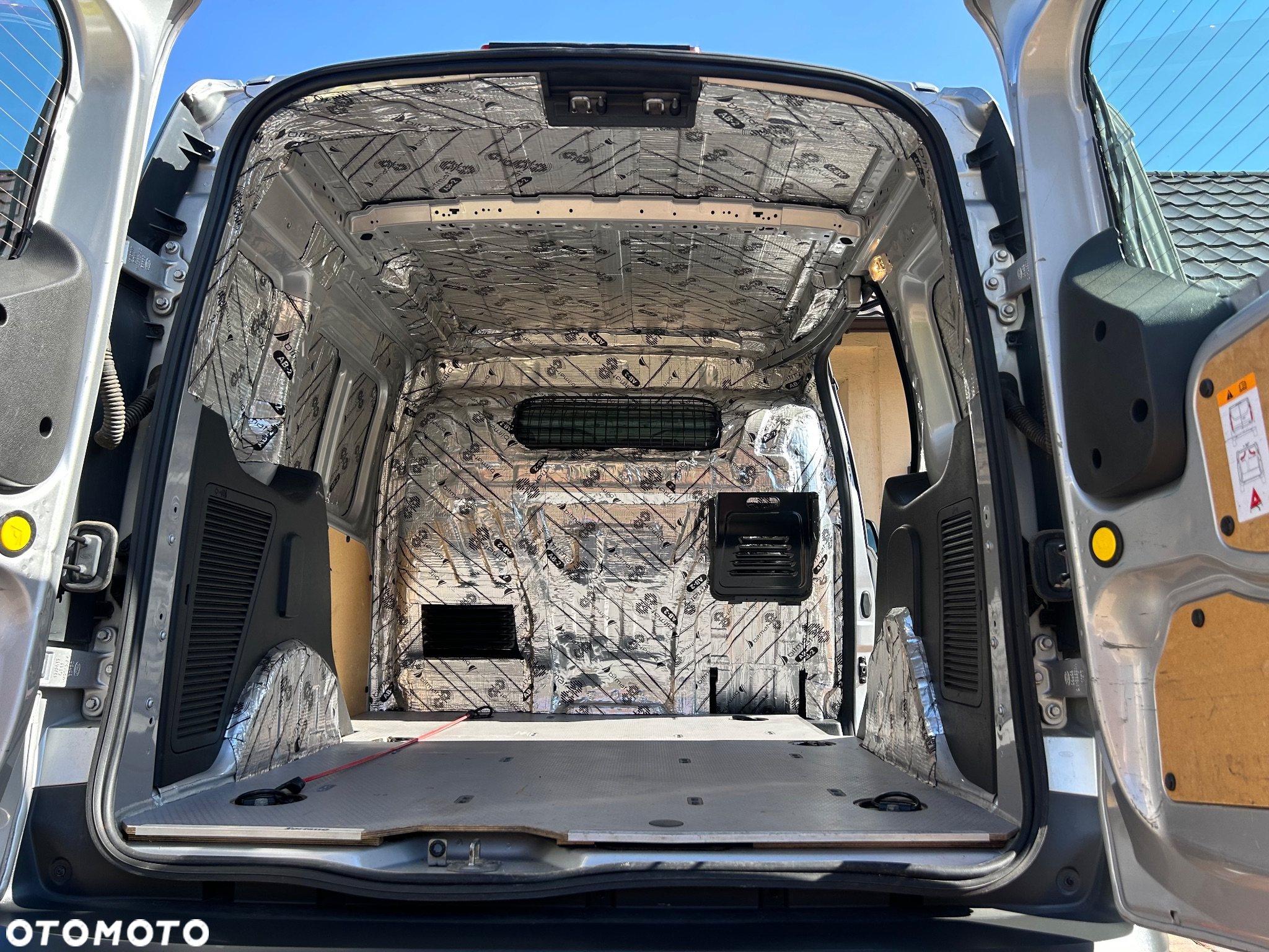 Ford Transit Connect - 26