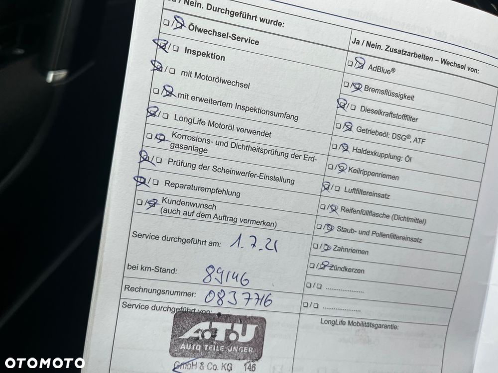 Volkswagen Golf 1.6 TDI BlueMotion Technology Lounge - 21